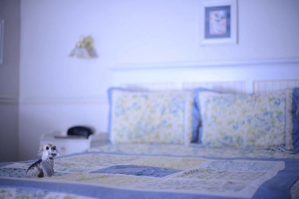Hounds Tooth Inn Окхерст Экстерьер фото