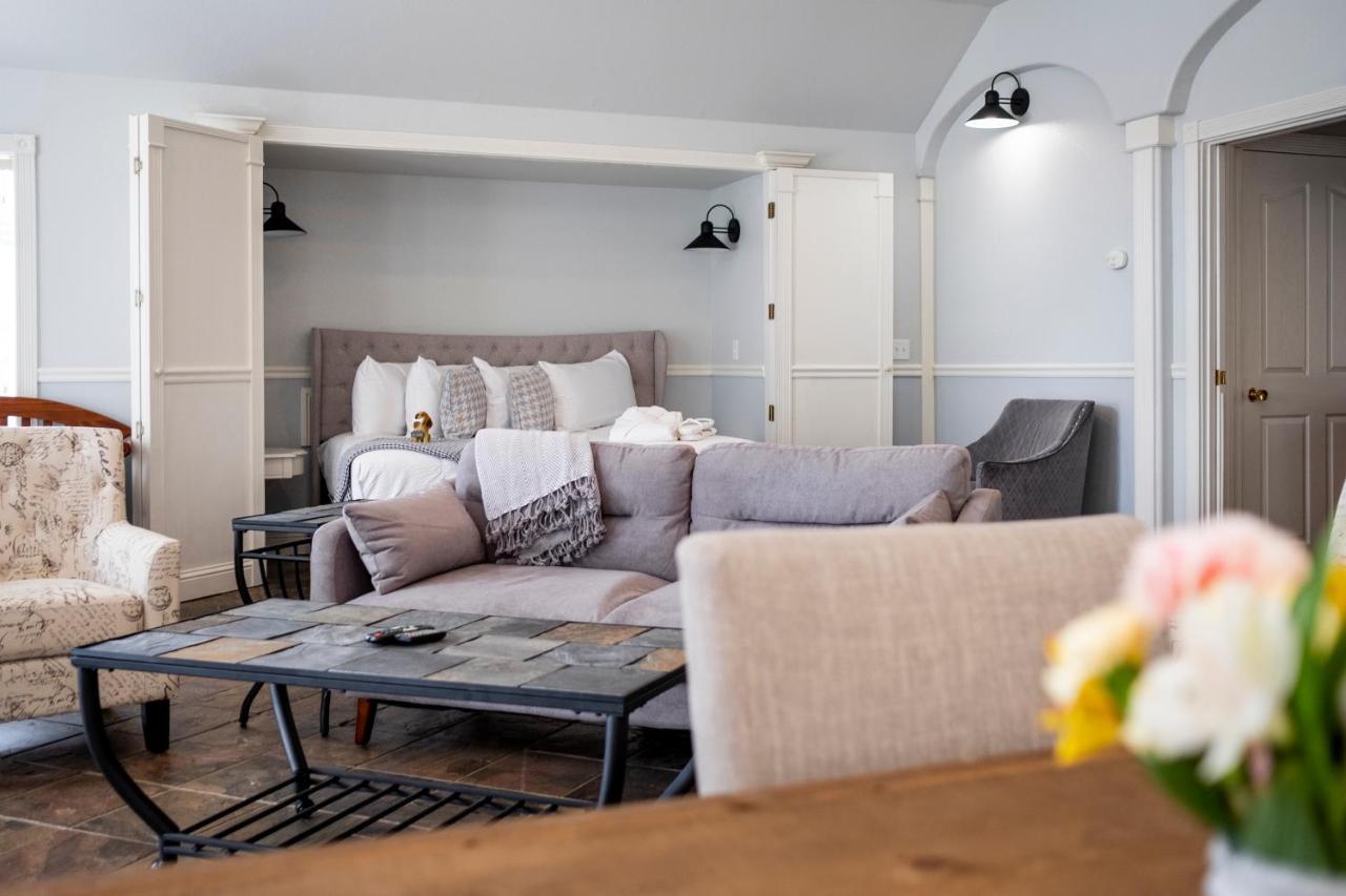 Hounds Tooth Inn Окхерст Экстерьер фото